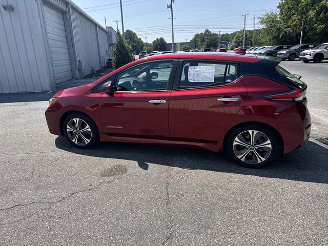 Used 2018 Nissan Leaf SV w/ SV Technology Package FWD image 8
