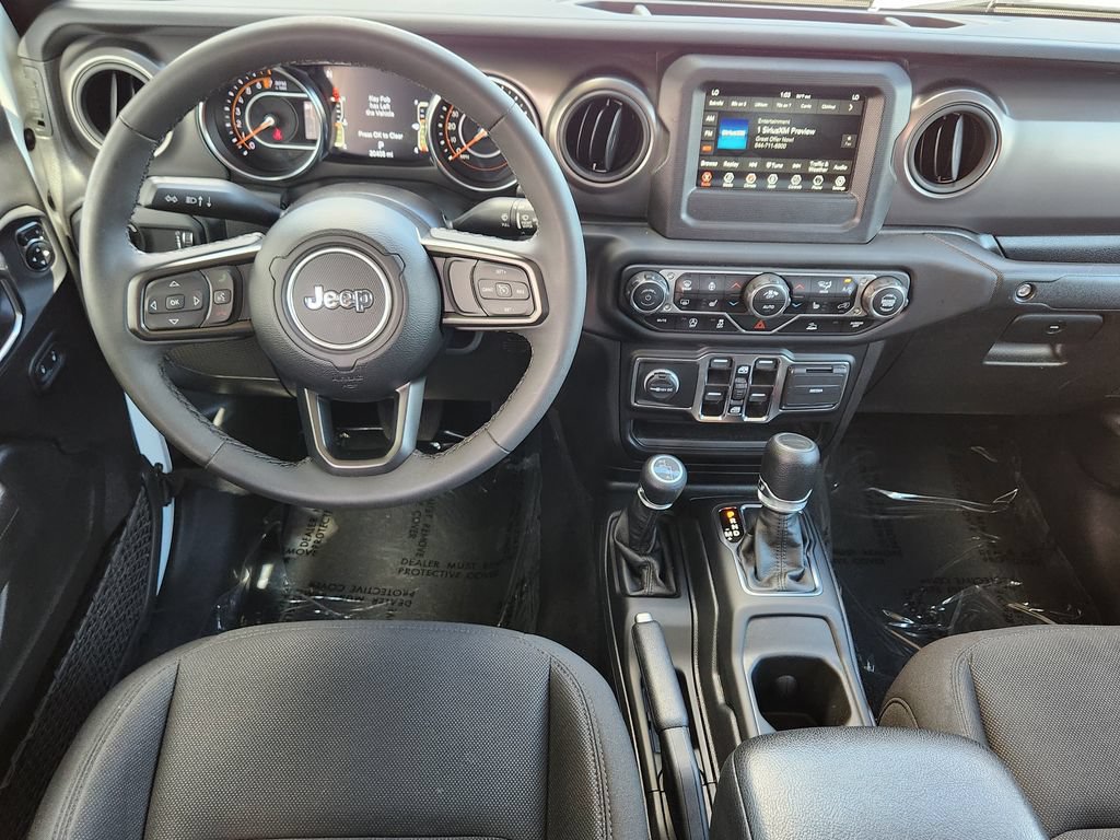 Used 2023 Jeep Gladiator Sport AWD/4WD image 3