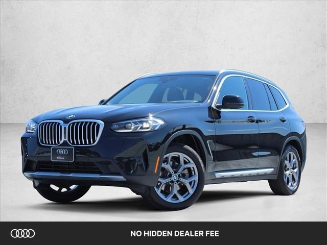 Used 2022 BMW X3 xDrive30i w/ Premium Package 2