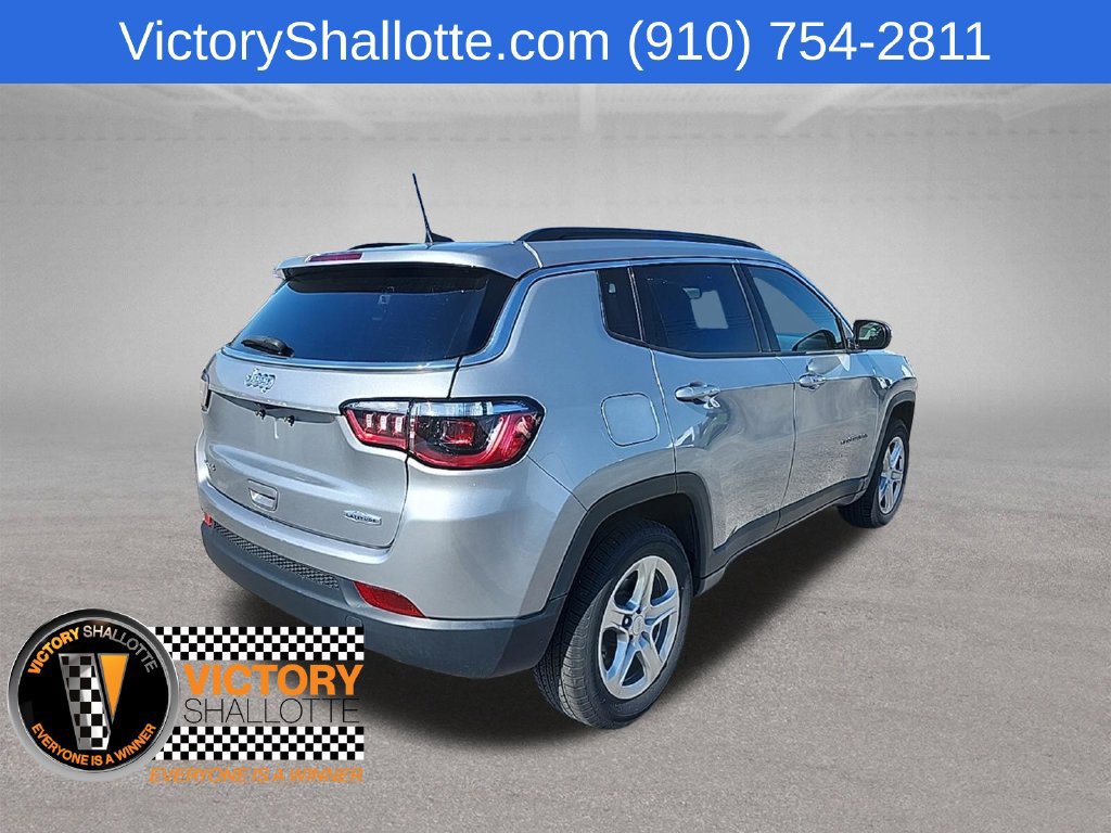 Certified 2024 Jeep Compass Latitude AWD/4WD image 29