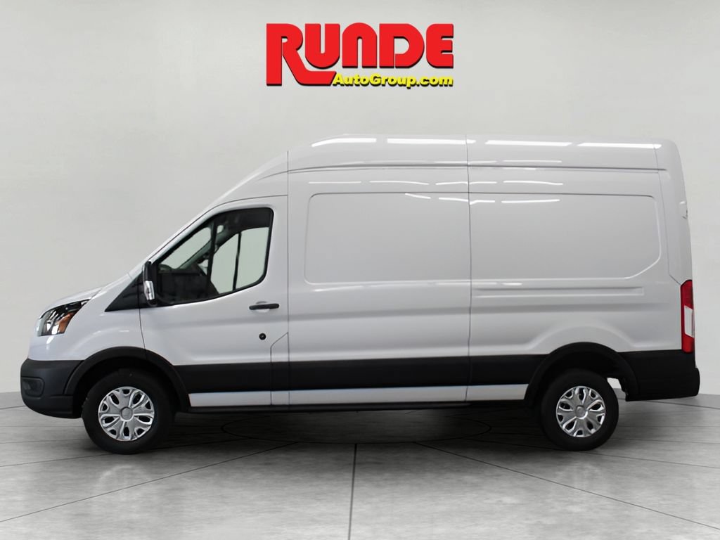 New 2023 Ford E-Transit 148 High Roof RWD image 2