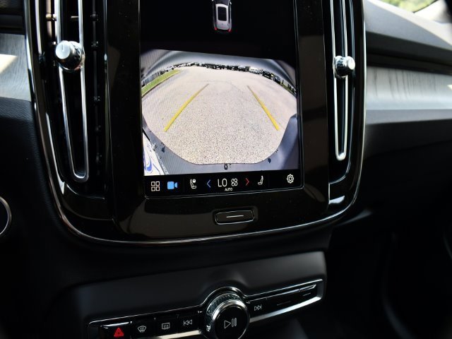 New 2025 Volvo XC40 B5 Plus w/ Protection Package Premier image 15