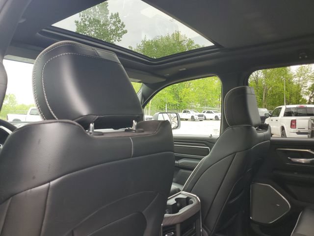 New 2026 RAM 1500 Laramie w/ Night Edition AWD/4WD image 10