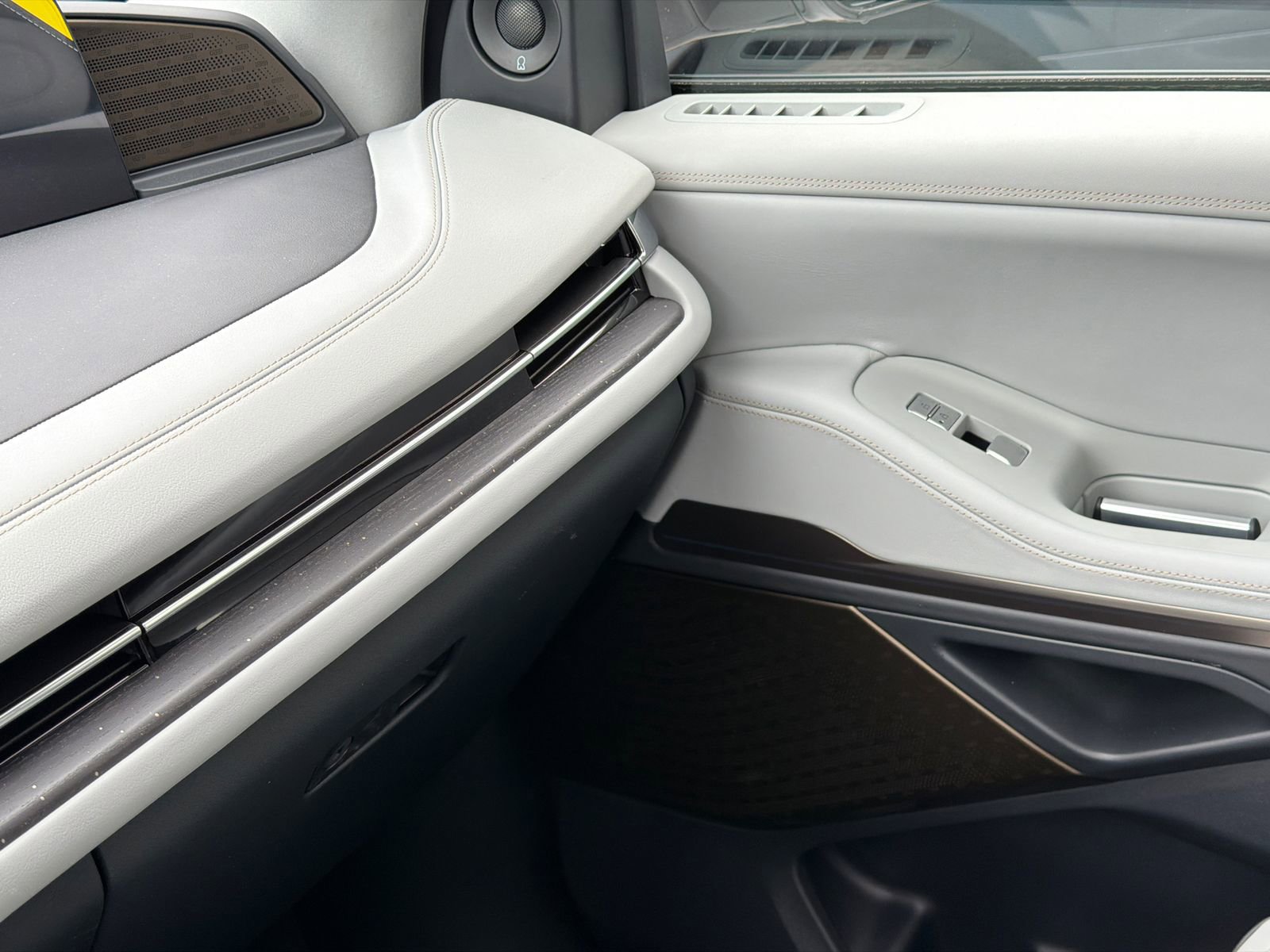 New 2026 Lincoln Navigator L Black Label AWD/4WD image 34