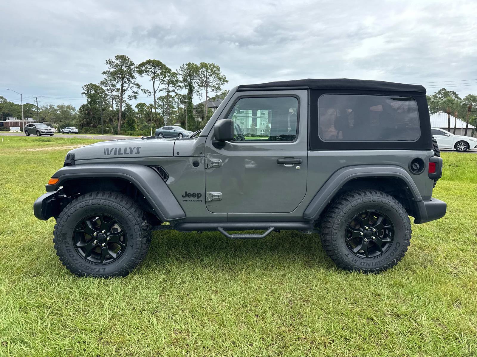 Certified 2021 Jeep Wrangler Sport AWD/4WD image 6