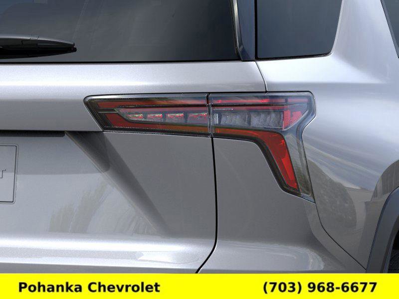 Used 2025 Chevrolet Equinox LT w/ Safety and Technology Package image 11