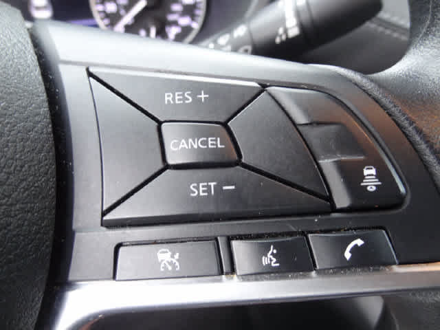 Used 2024 Nissan Sentra SV FWD image 16