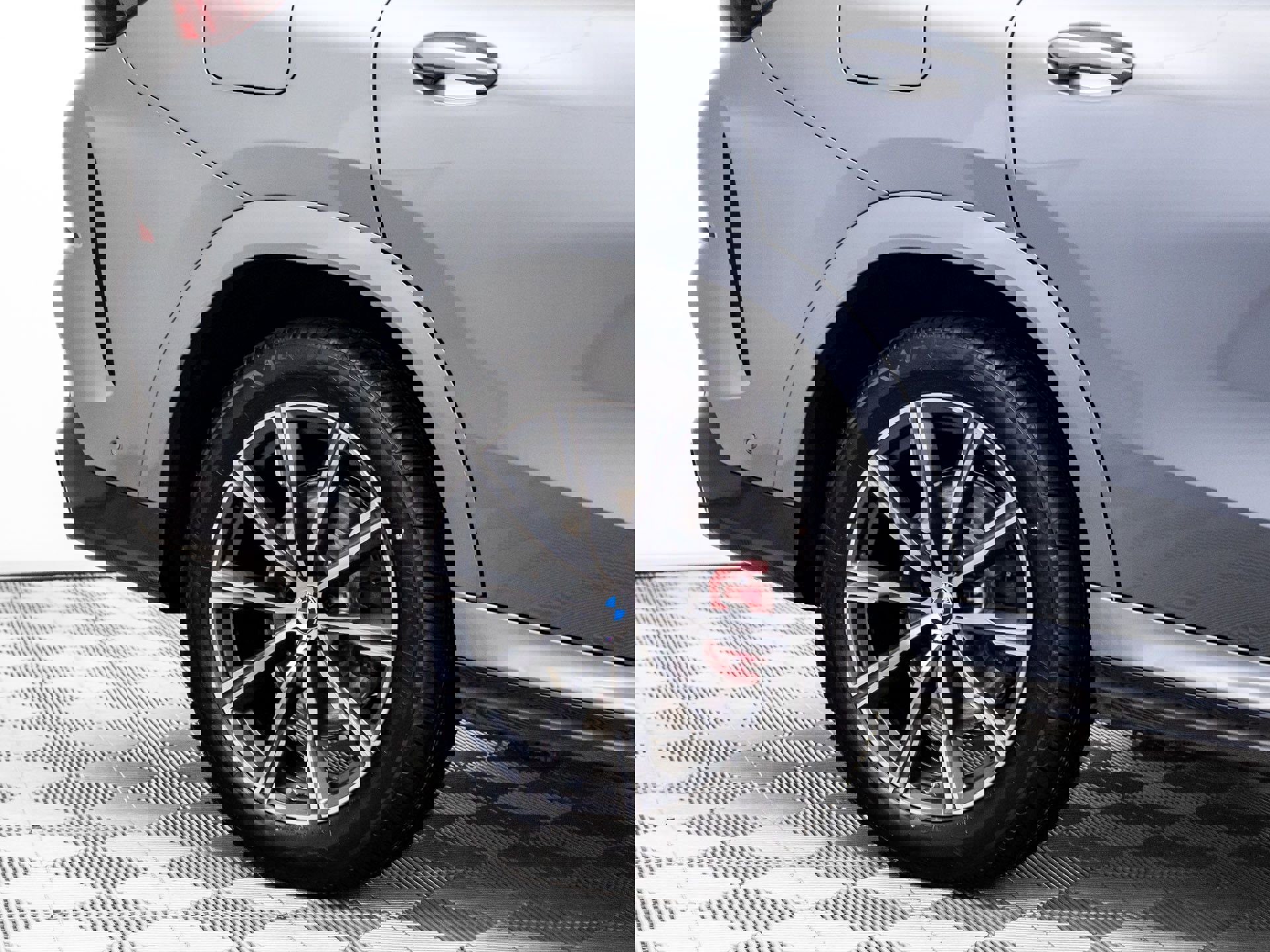 New 2026 BMW X6 xDrive40i w/ Executive Package image 36