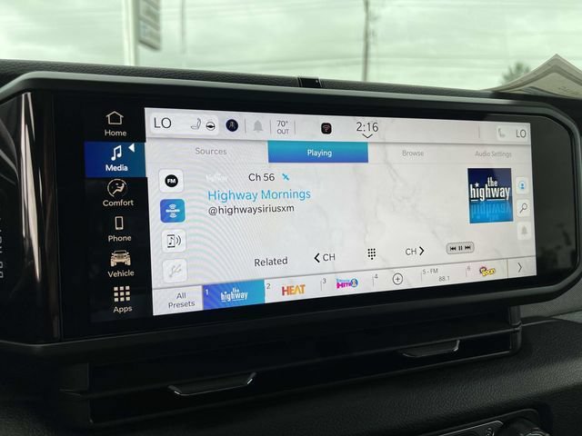 New 2025 Jeep Gladiator Sport AWD/4WD image 19