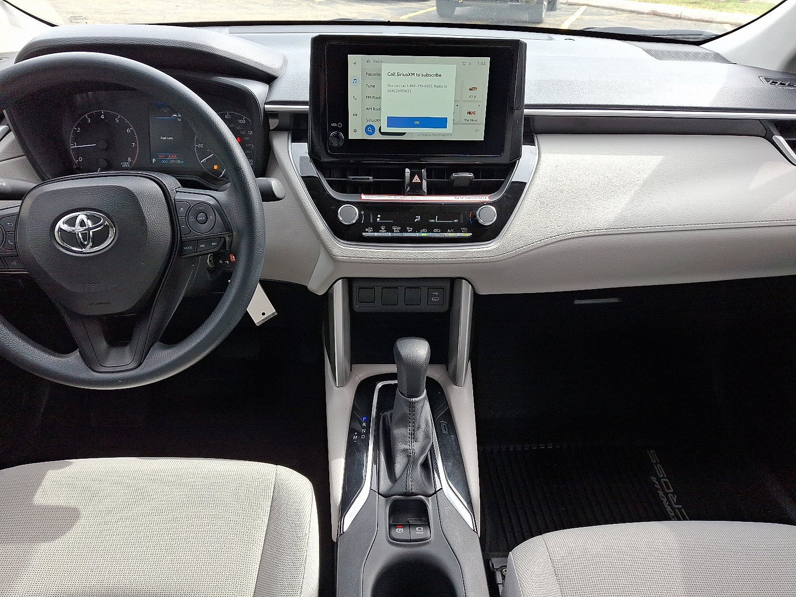 Used 2024 Toyota Corolla Cross L image 15