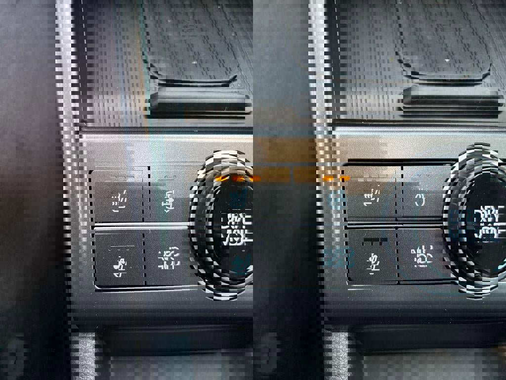 New 2026 Hyundai Kona Limited image 38