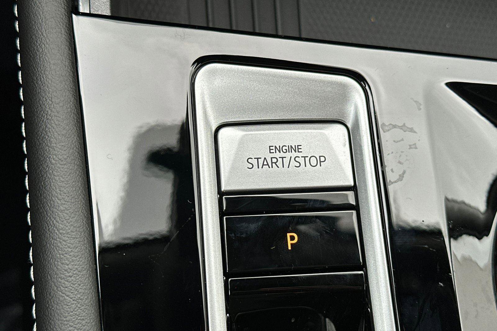 New 2026 Volkswagen Atlas SE image 22