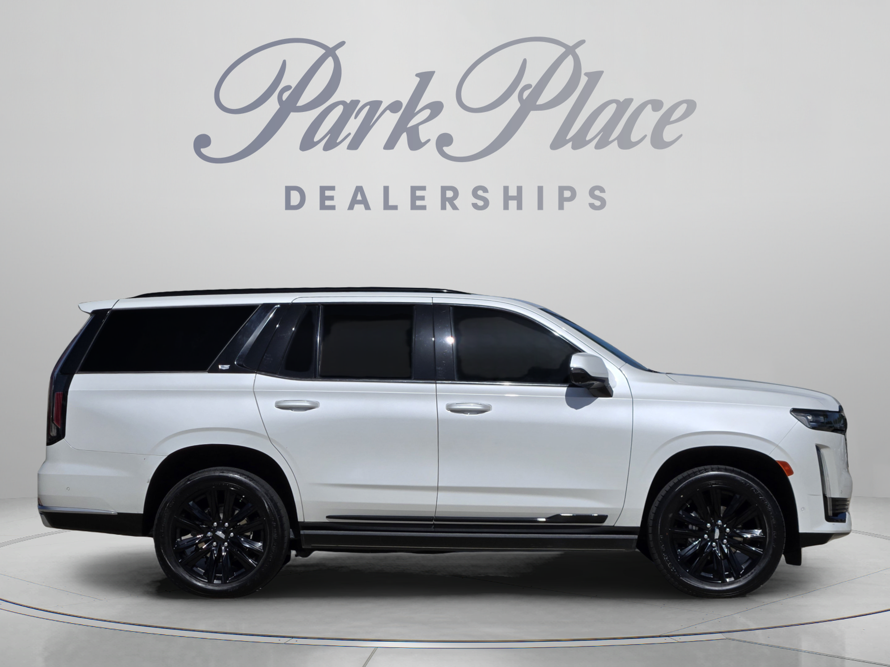 Used 2023 Cadillac Escalade Sport Platinum w/ LPO, Floor Liner Package AWD/4WD image 6