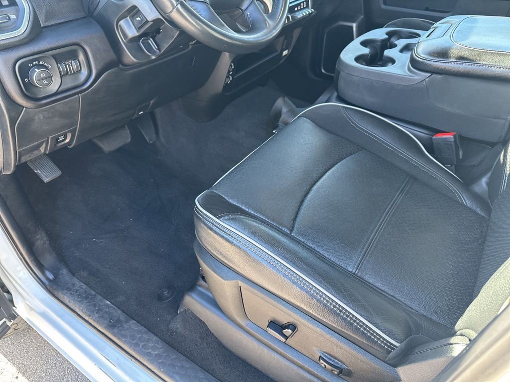 Used 2024 RAM 2500 Laramie image 28