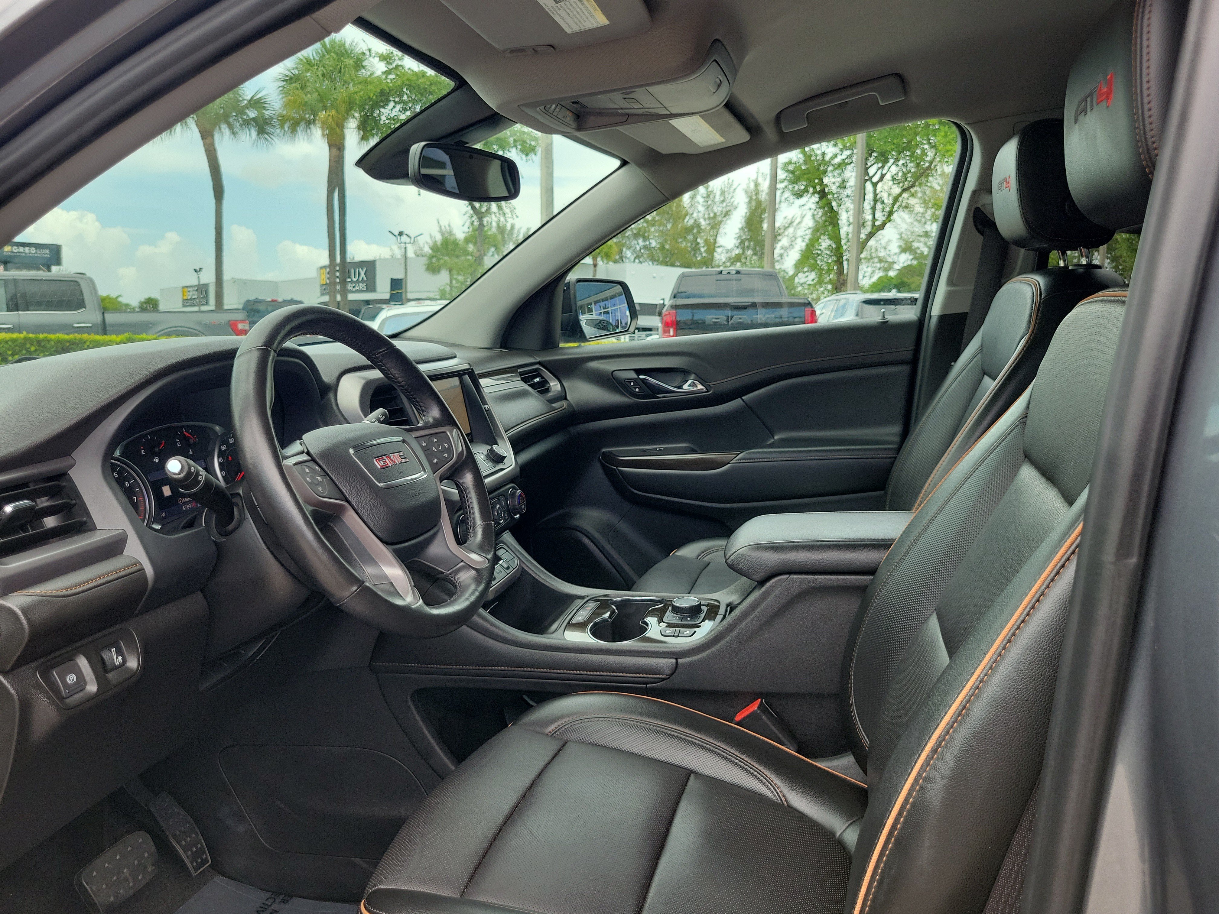 Used 2021 GMC Acadia AT4 w/ Trailering Package AWD/4WD image 12
