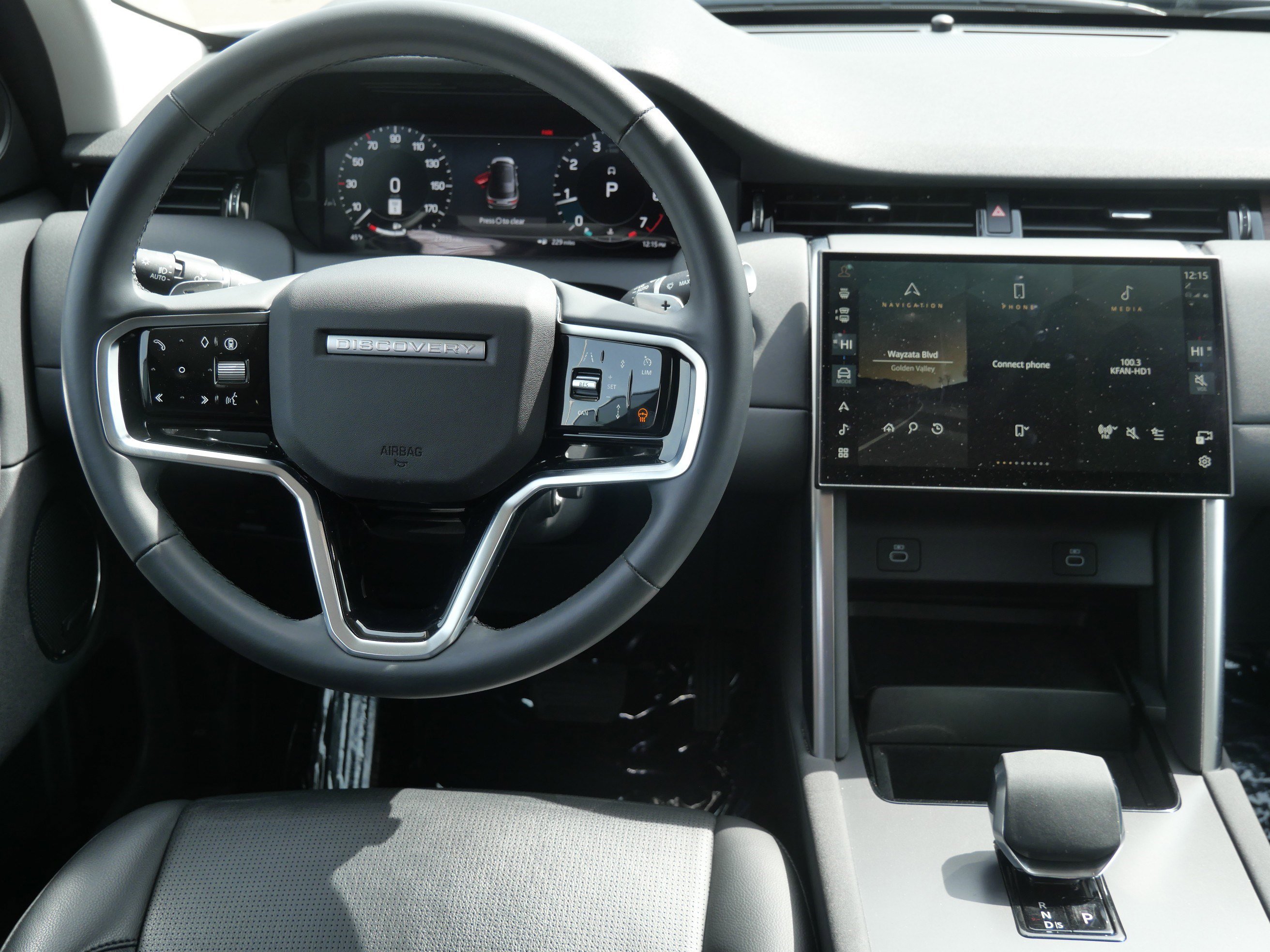 Certified 2024 Land Rover Discovery Sport S image 19