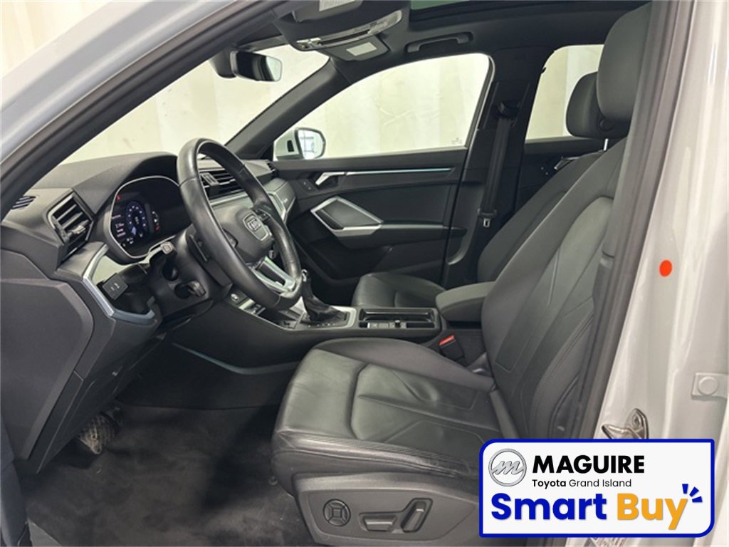 Used 2021 Audi Q3 2.0T Premium Plus w/ Premium Plus Package image 4