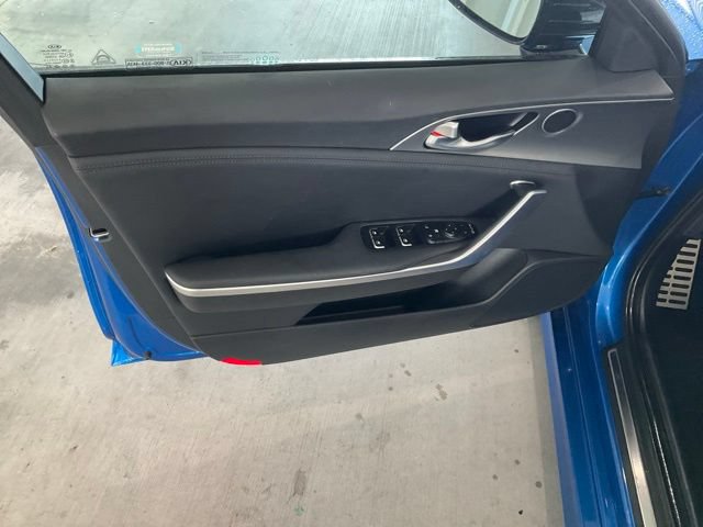 Used 2018 Kia Stinger GT RWD image 5