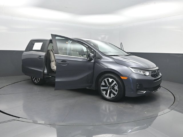 Used 2025 Honda Odyssey EX-L image 32