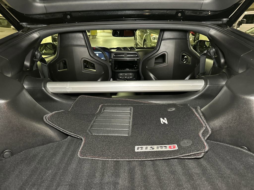 Used 2024 Nissan Z NISMO w/ Floor Mat Package RWD image 15