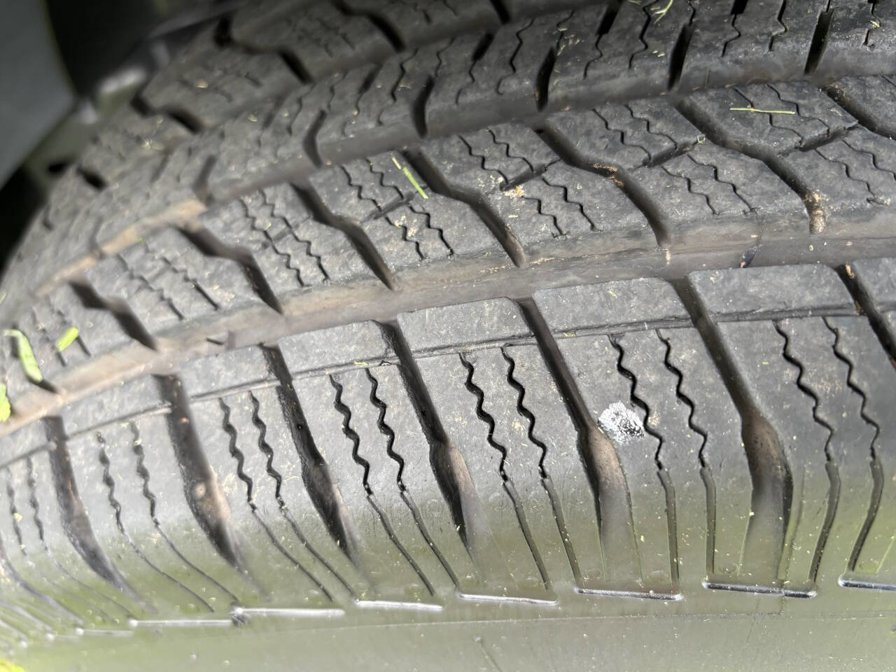 Used 2004 Chevrolet Colorado LS w/ Power Convenience Package image 28