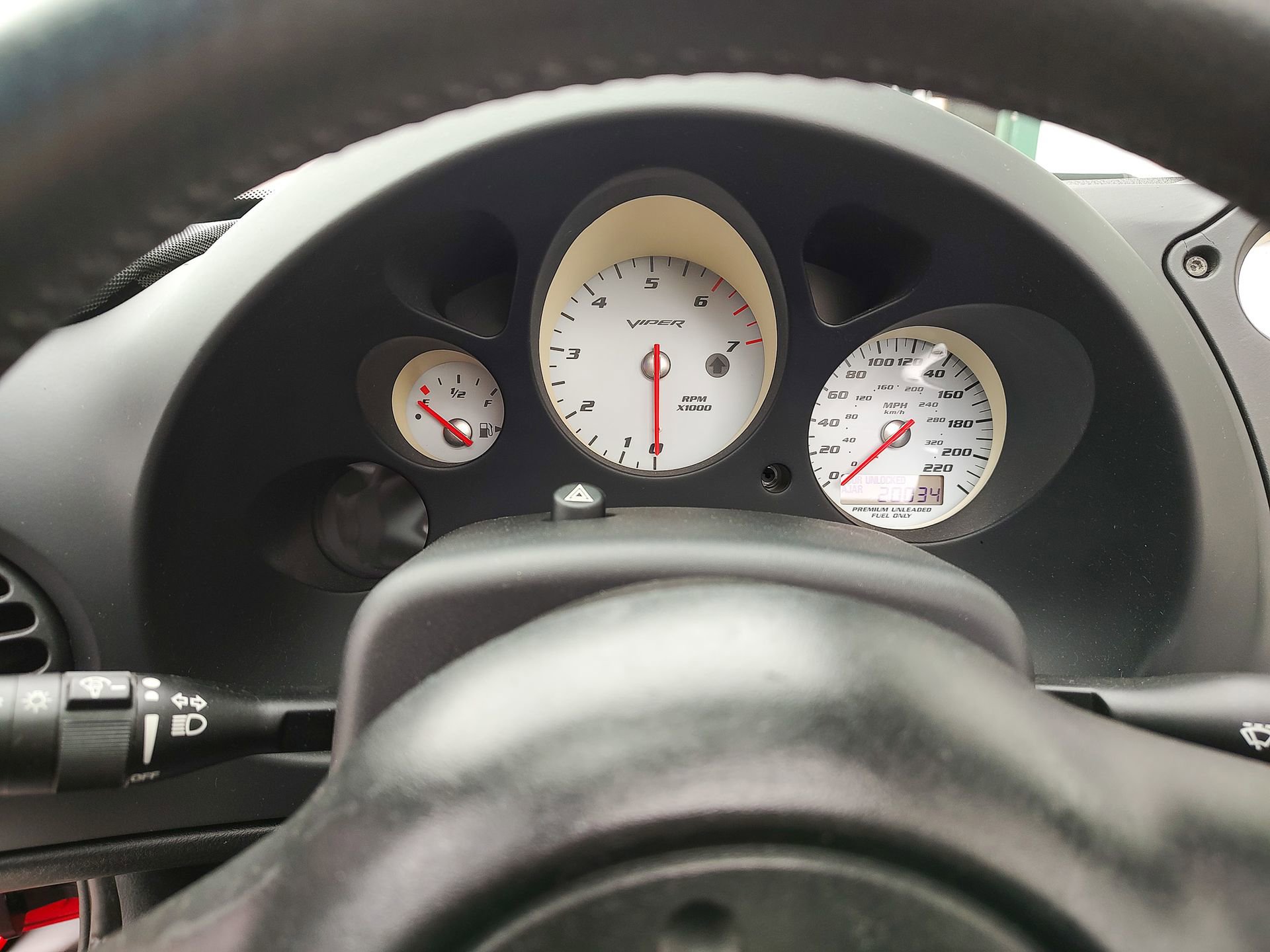 Used 2003 Dodge Viper SRT-10 image 38