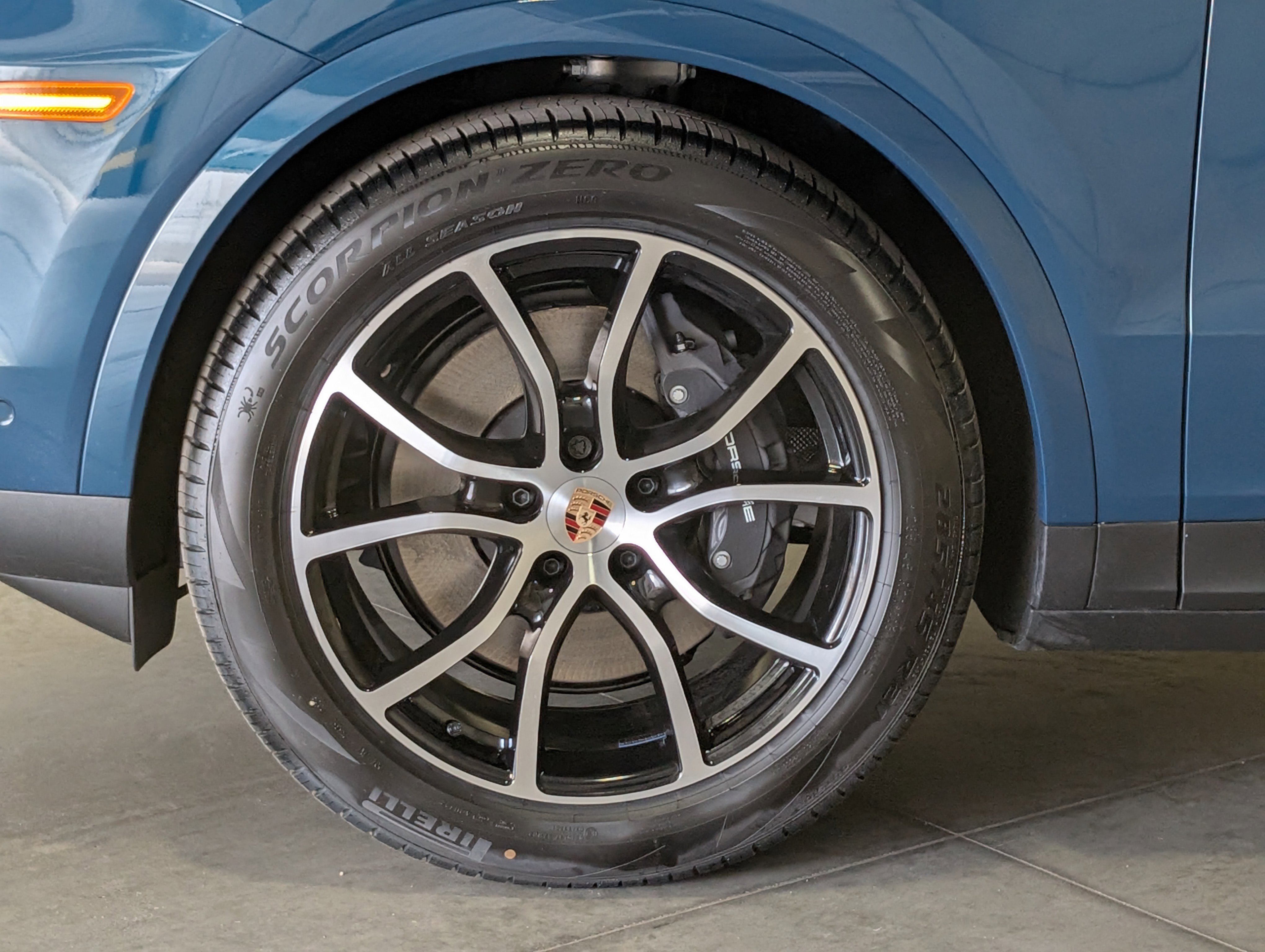 New 2026 Porsche Cayenne Coupe image 14