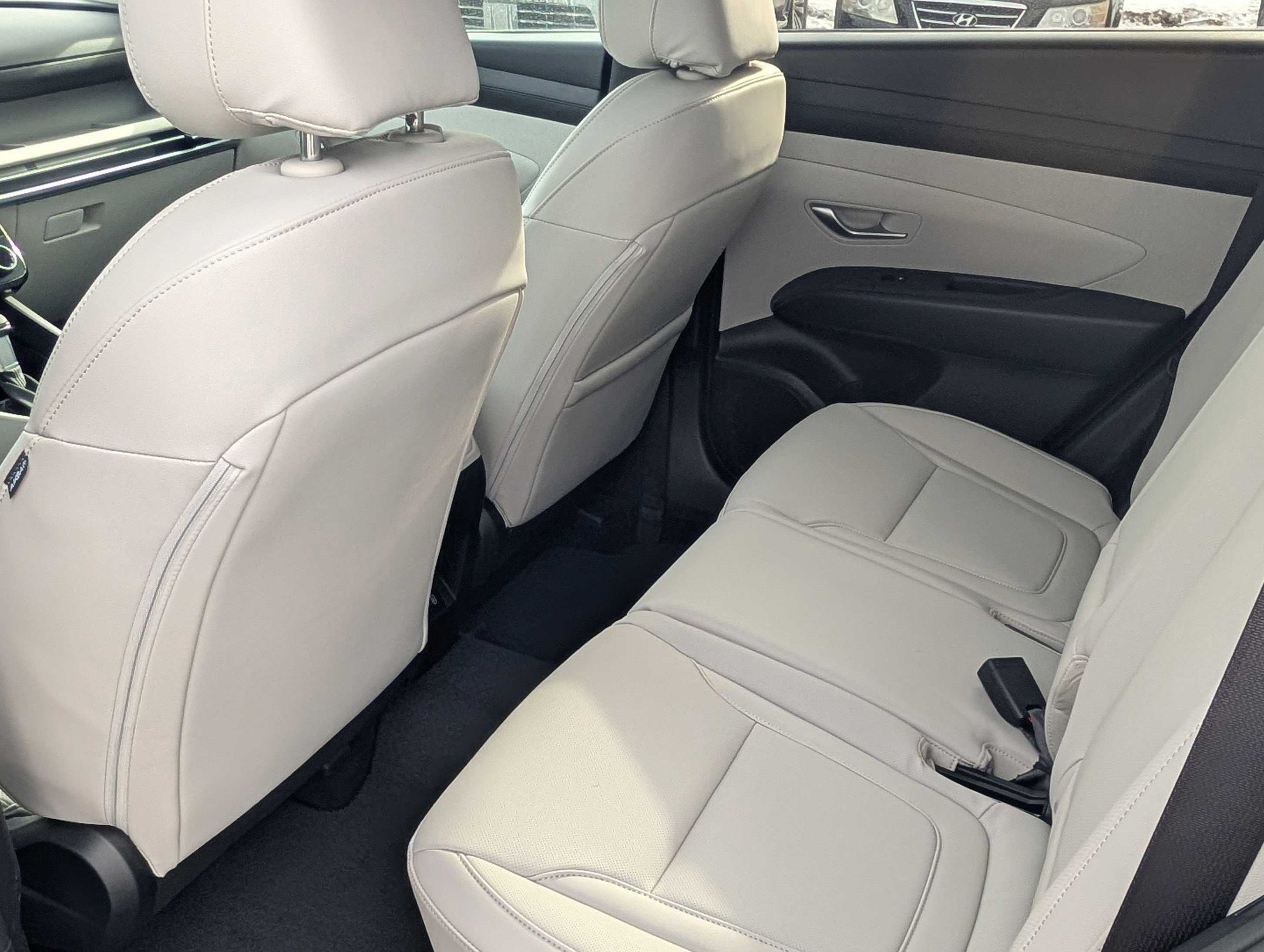 New 2026 Hyundai Tucson SEL image 8