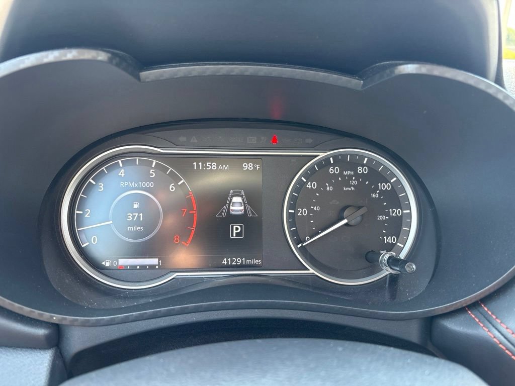 Used 2024 Nissan Versa SR w/ Trunk Package FWD image 18