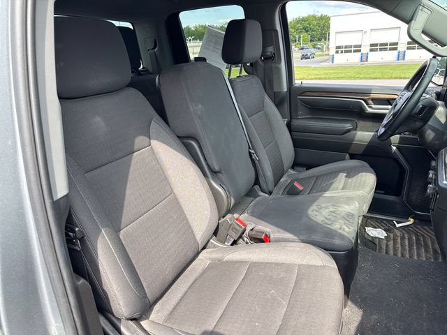 Used 2025 Chevrolet Silverado 1500 LT AWD/4WD image 13
