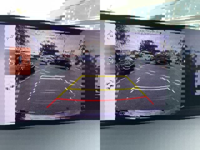 Used 2025 Genesis G80 2.5T image 13