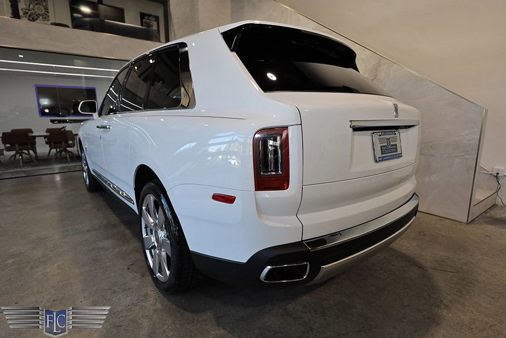 Used 2021 Rolls-Royce Cullinan image 10