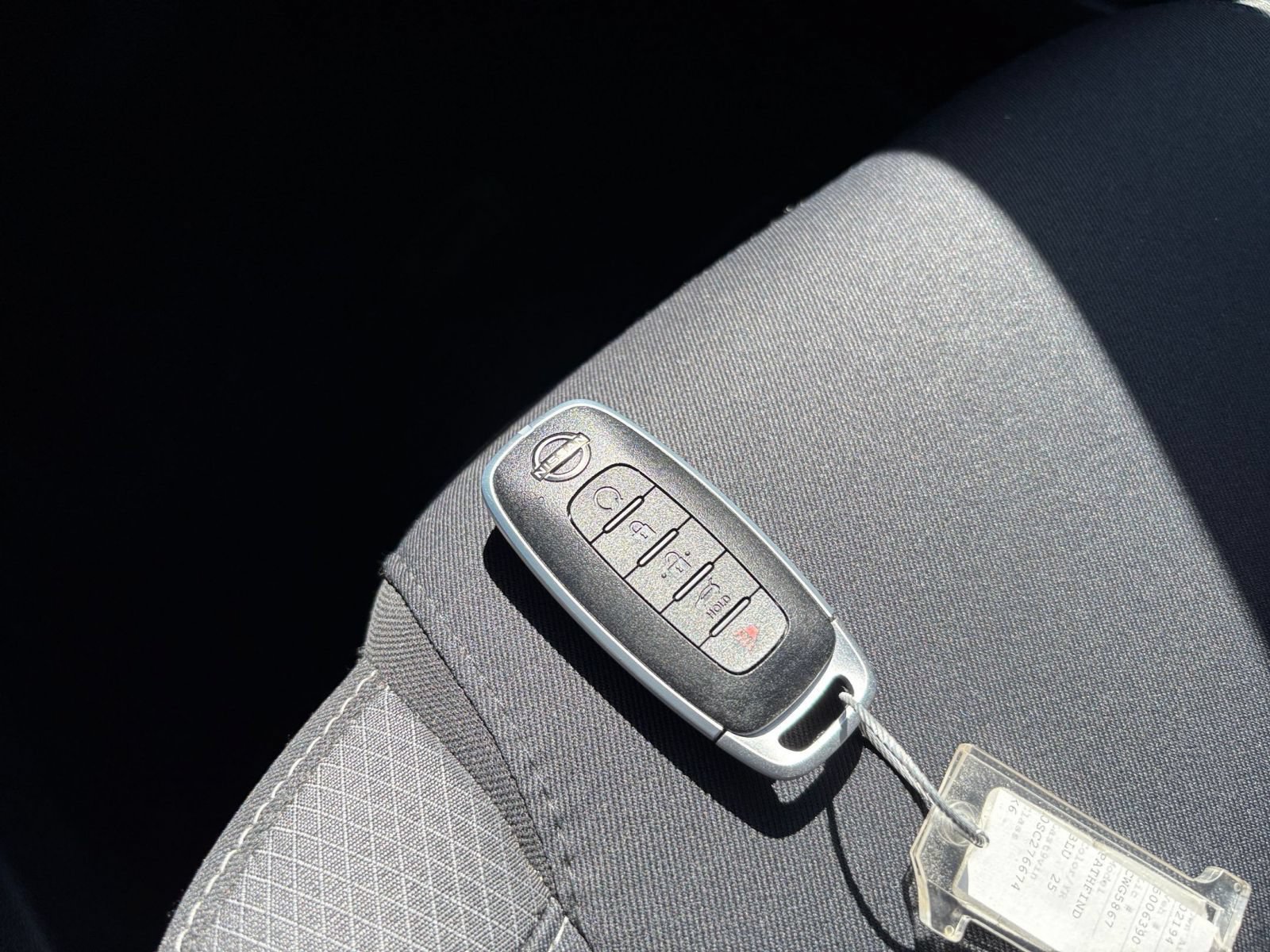 Used 2025 Nissan Pathfinder SV FWD image 20