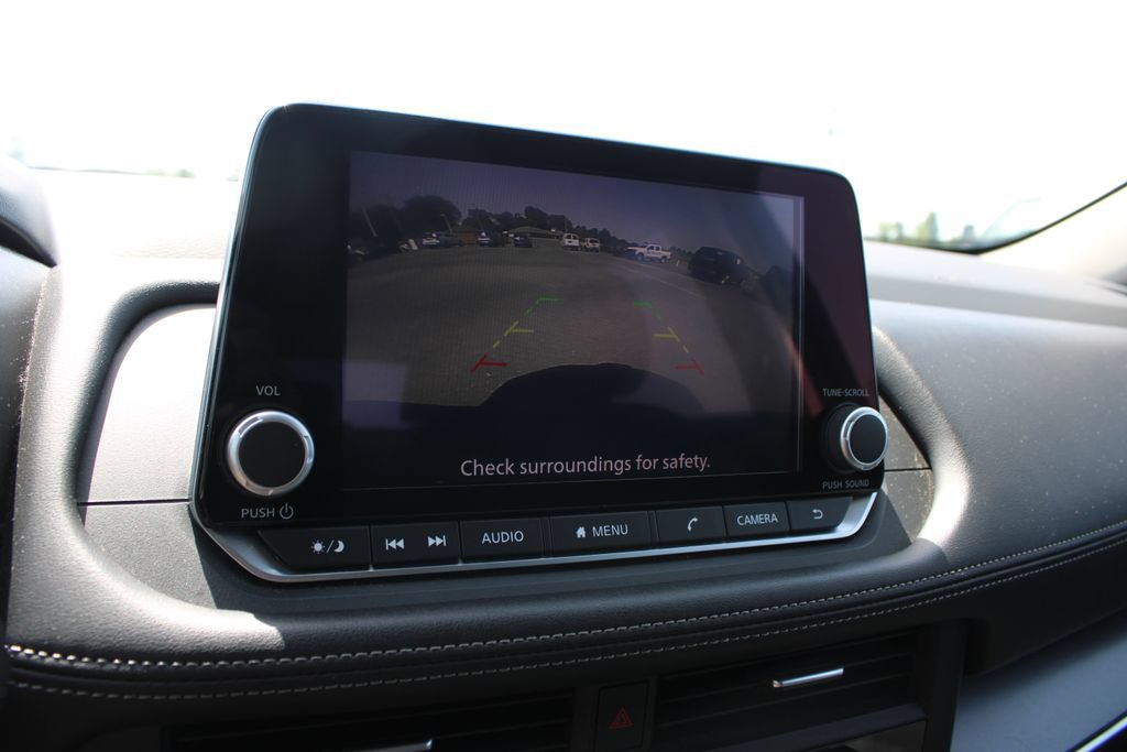 Used 2024 Nissan Rogue SV AWD/4WD image 57