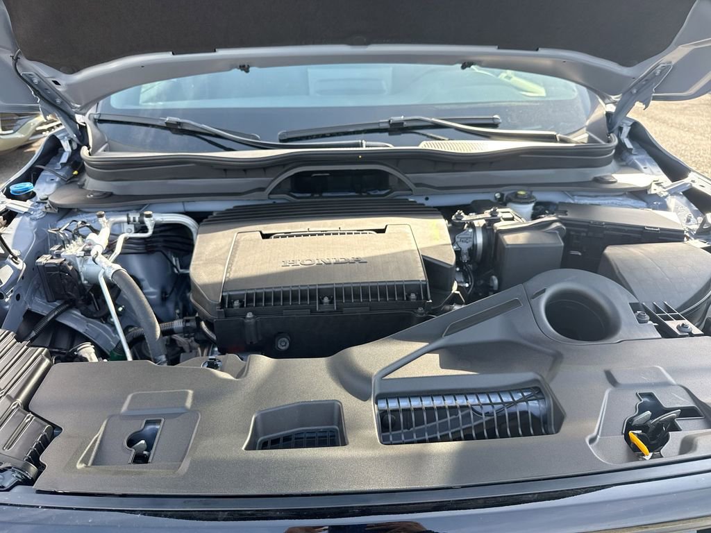 New 2026 Honda Pilot Sport image 17