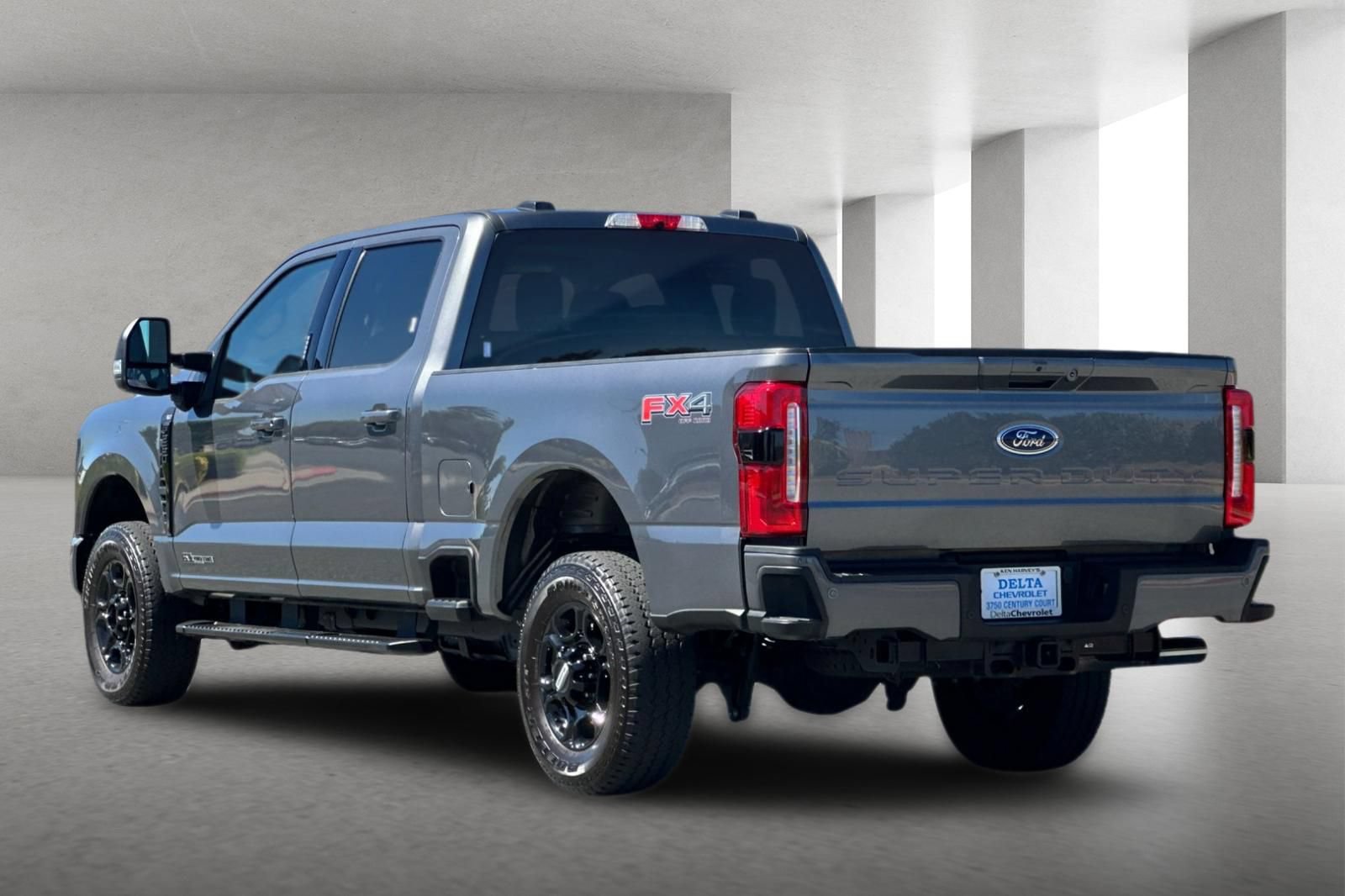 Used 2023 Ford F250 XLT w/ XLT Premium Package AWD/4WD image 6