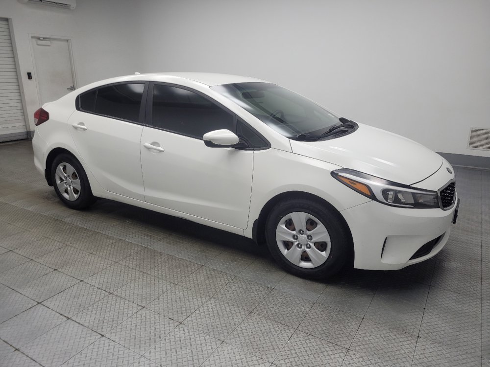 Used 2017 Kia Forte LX FWD image 11