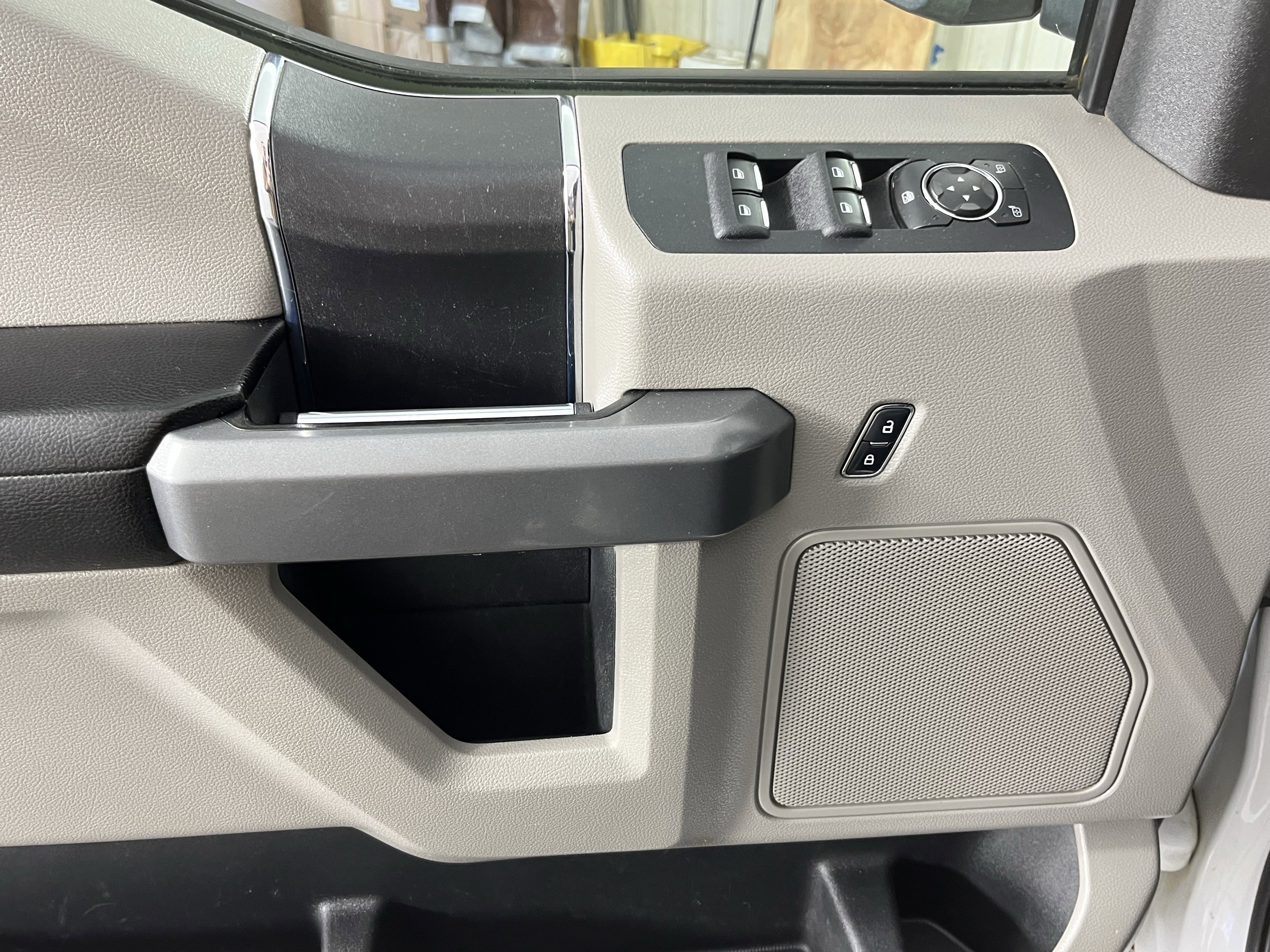 Used 2016 Ford F150 XLT image 17