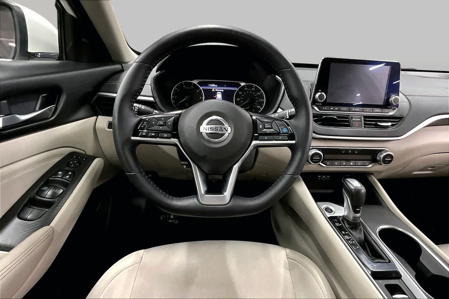 Used 2019 Nissan Altima 2.5 SV FWD image 5