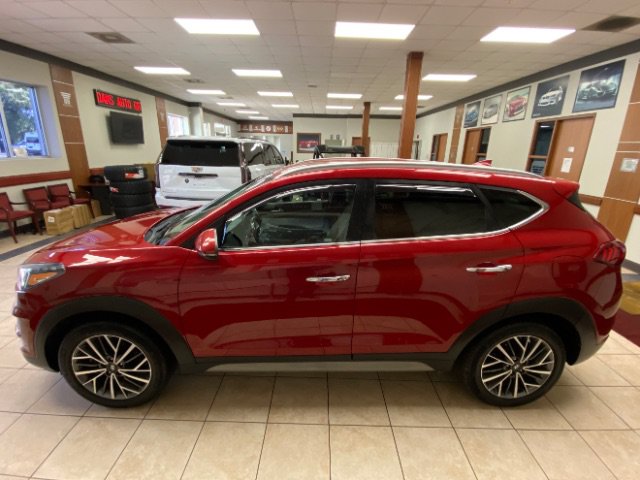 Used 2021 Hyundai Tucson Limited AWD/4WD image 2