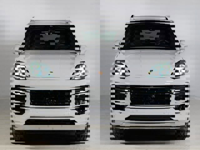 New 2026 Porsche Cayenne GTS image 6