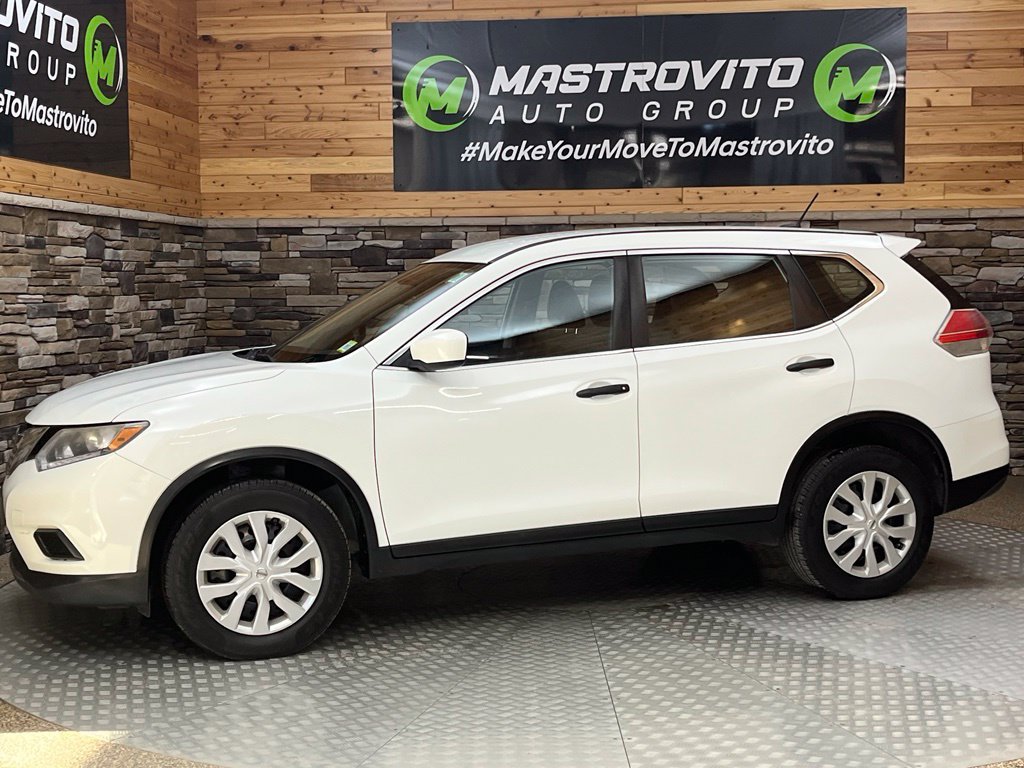 Used 2016 Nissan Rogue S AWD/4WD image 26