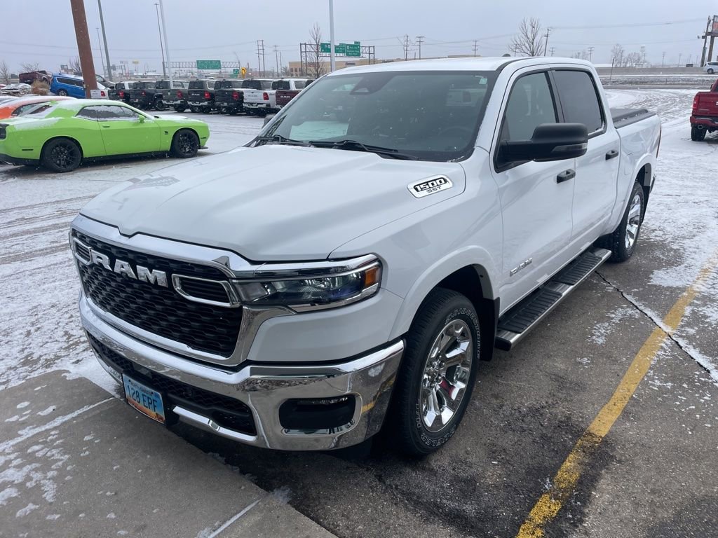Used 2025 RAM 1500 Big Horn video 3