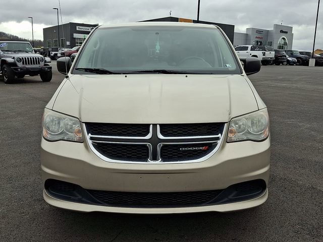 Used 2013 Dodge Grand Caravan SE image 2