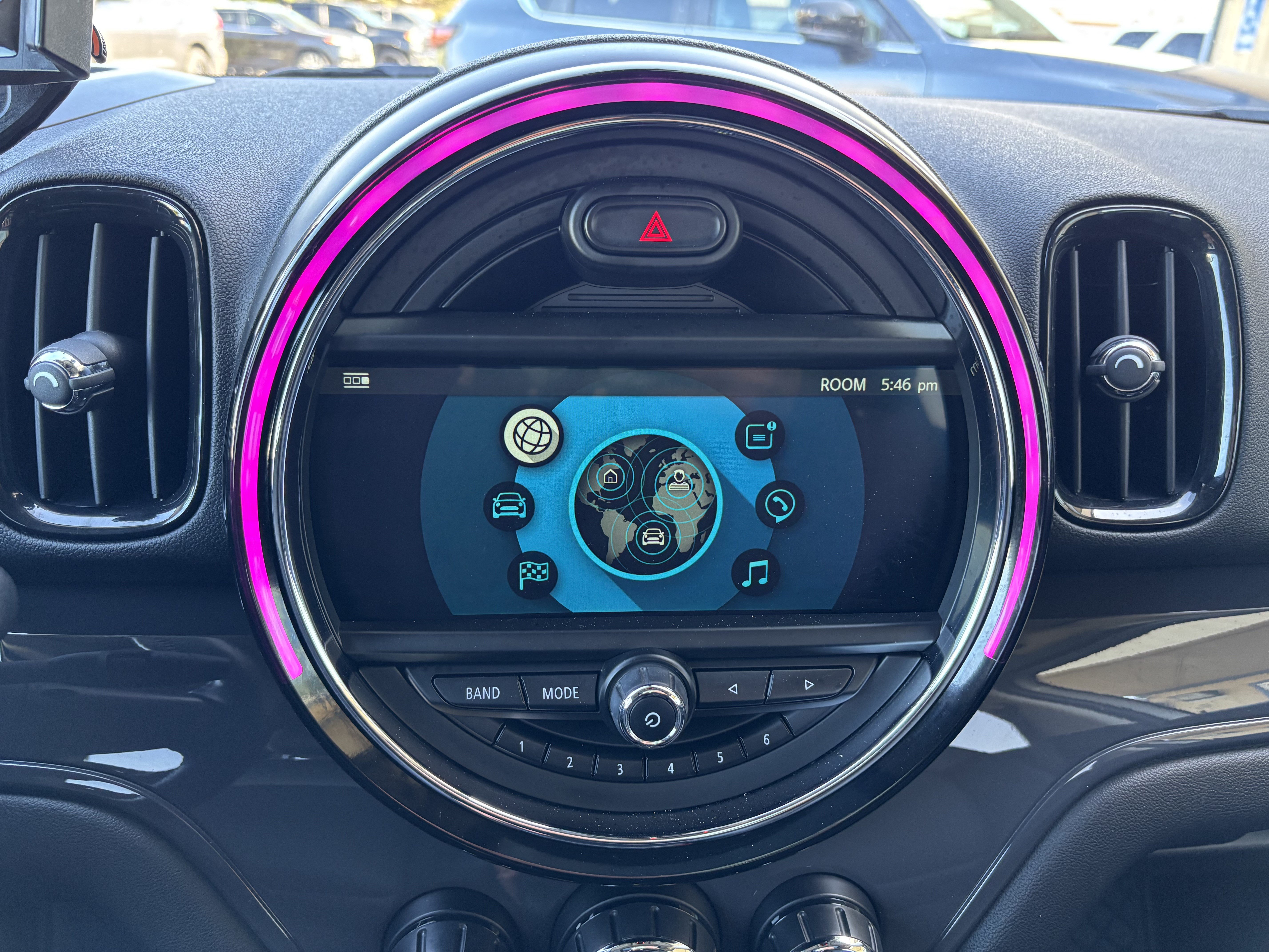 Used 2018 MINI Cooper Countryman ALL4 AWD/4WD image 17