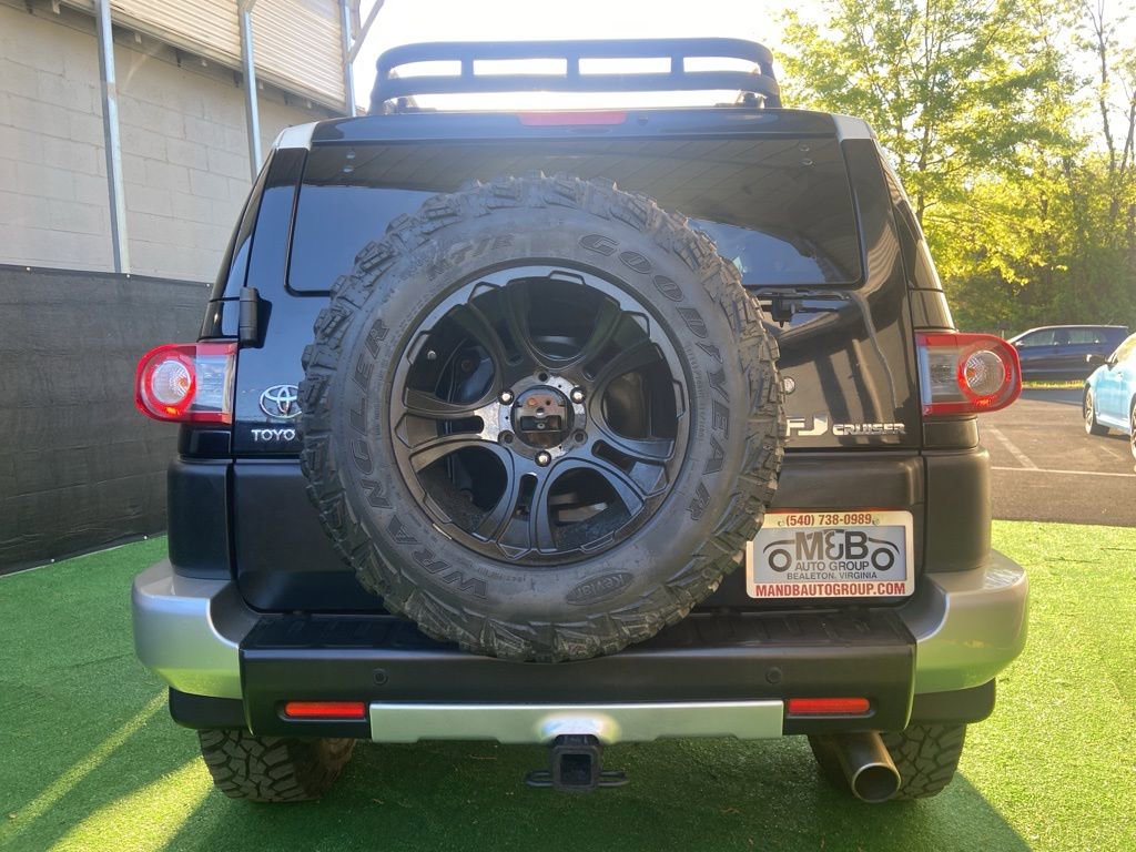 Used 2012 Toyota FJ Cruiser 4WD w/ Upgrade Pkg image 6