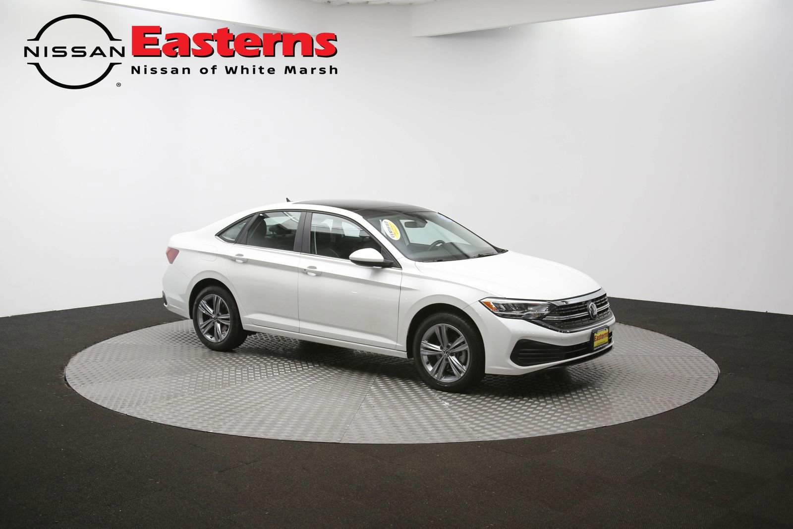 Used 2023 Volkswagen Jetta SE w/ Panoramic Sunroof Package image 46