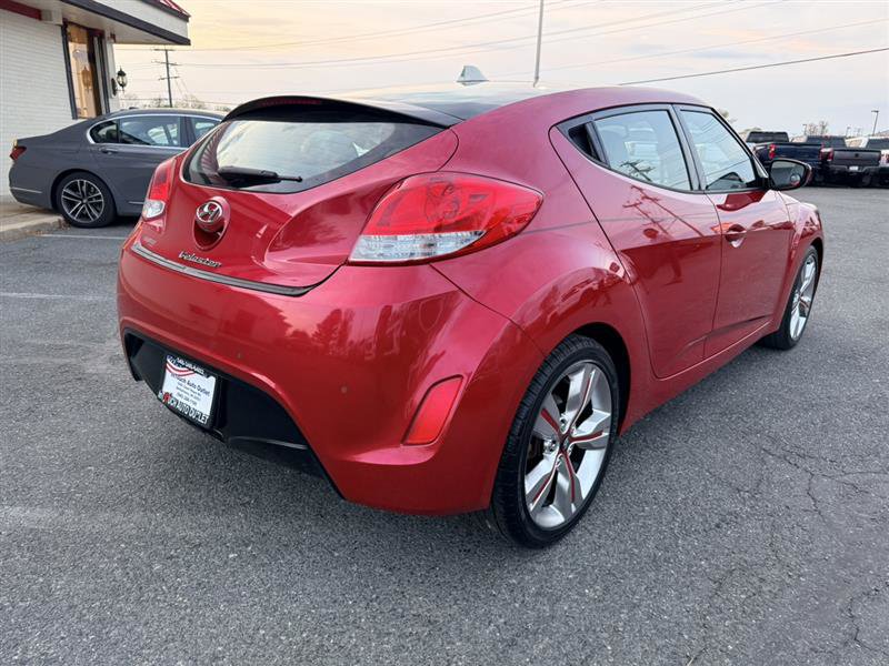 Used 2014 Hyundai Veloster w/ Technology Package 03 image 5