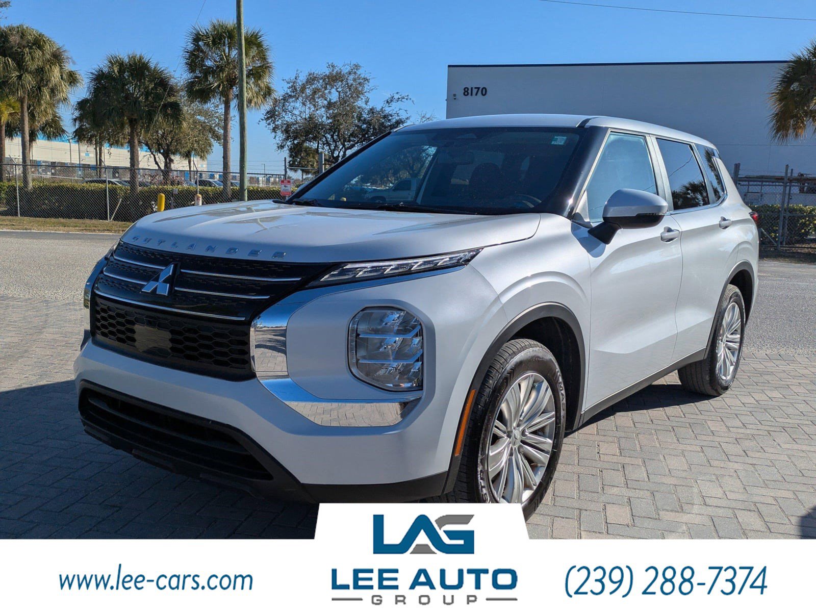 Used 2024 Mitsubishi Outlander ES image 6
