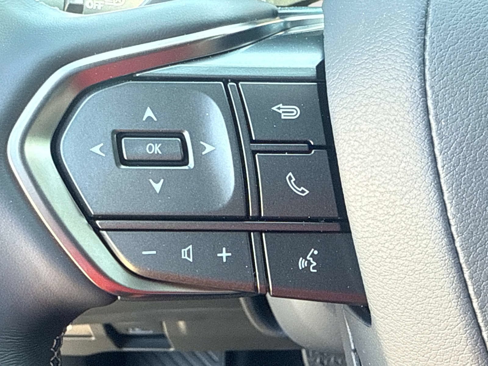 New 2026 Lexus LX 700h Overtrail AWD/4WD image 28